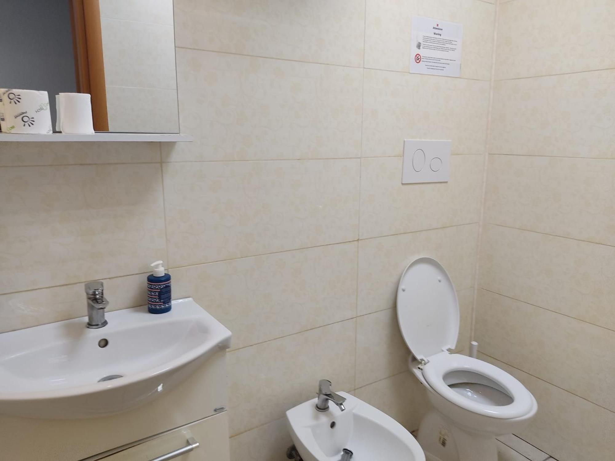Bunker Degli Inventori Hotel Foggia Bagian luar foto